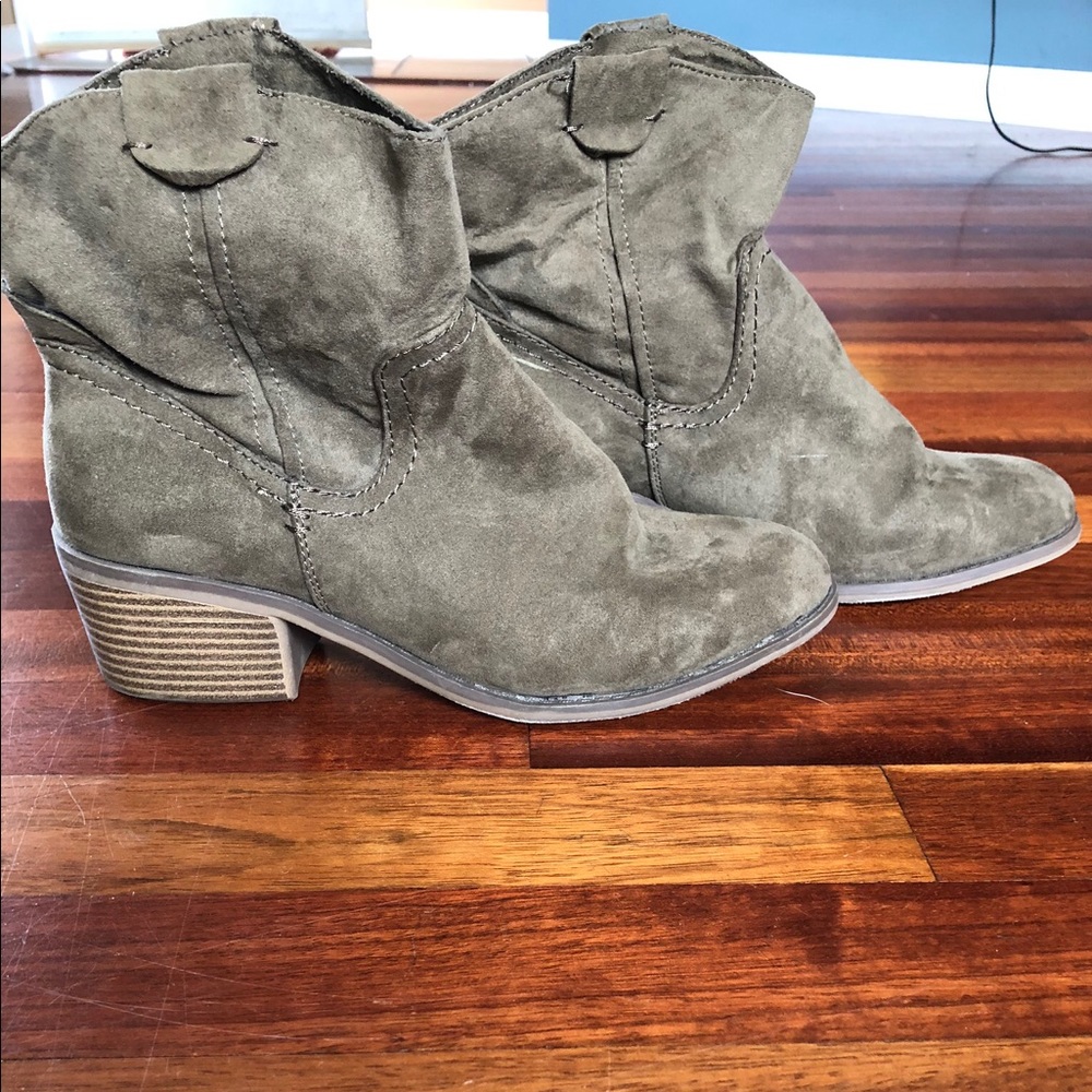 Olive Booties